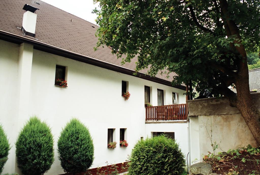 Penzion V Budech Křivoklát Oda fotoğraf